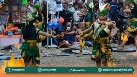 Kesenian Jatilan Kudo Budoyo Tampil Memukau pada Hari Jadi Kalurahan Giritirto ke-108